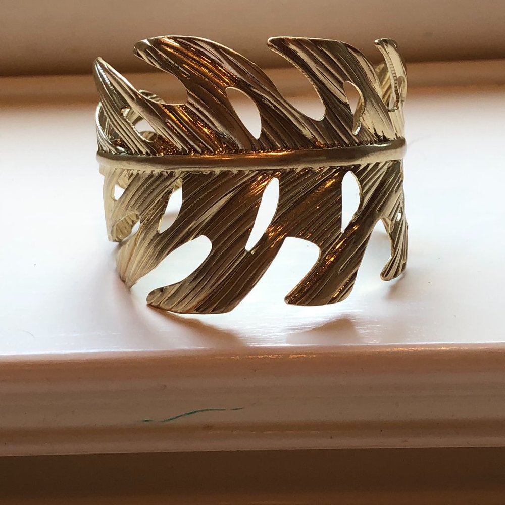 Lilly Pulitzer Leaf Me Alone Cuff Bracelet